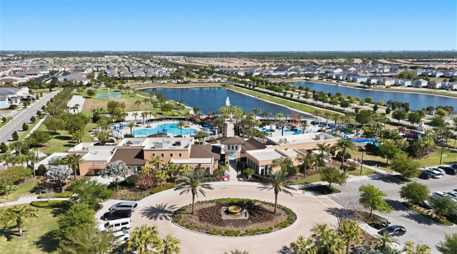 KISSIMMEE, Florida 34747, 5 Bedrooms Bedrooms, ,4 BathroomsBathrooms,Residential,For Sale,CAREY PALM,0,MFRO6394236