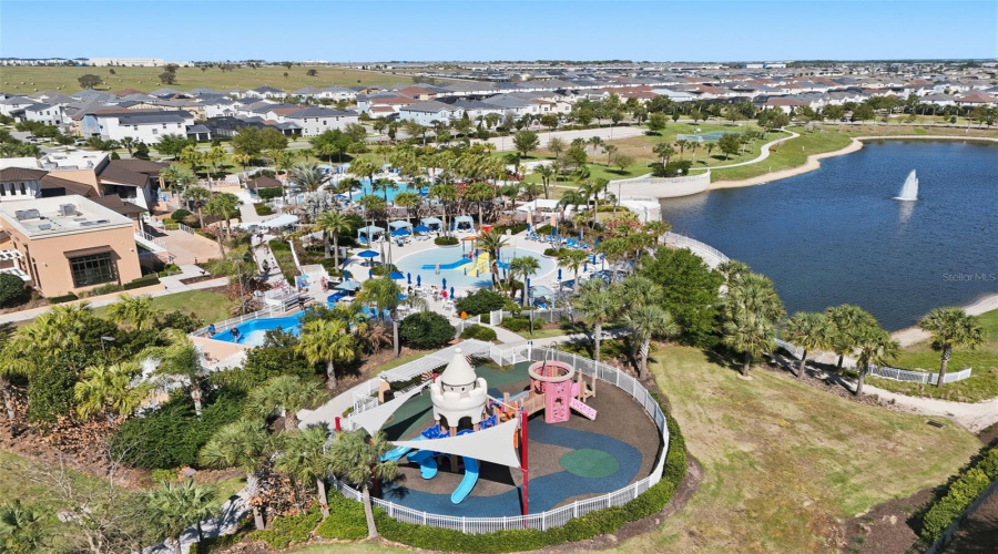 KISSIMMEE, Florida 34747, 5 Bedrooms Bedrooms, ,4 BathroomsBathrooms,Residential,For Sale,CAREY PALM,0,MFRO6394236