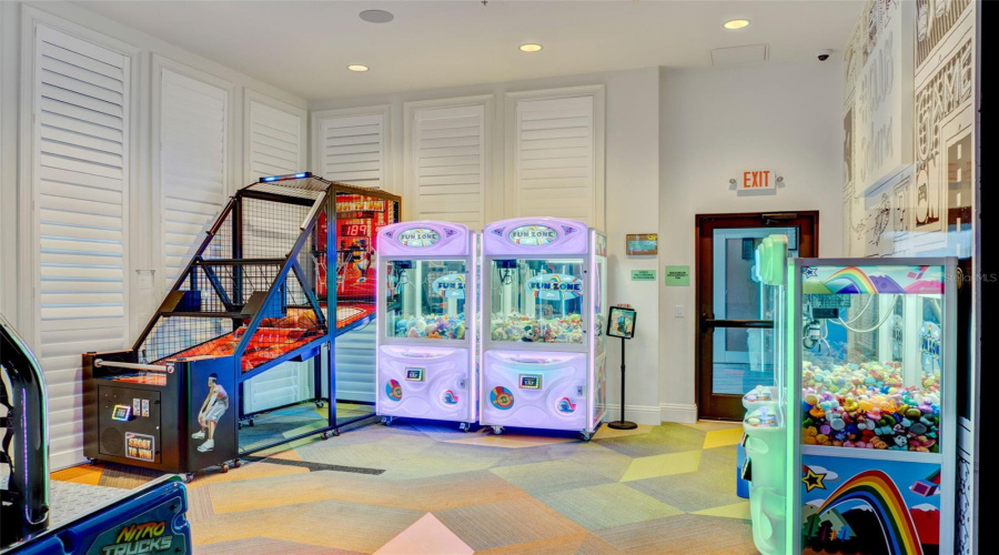 KISSIMMEE, Florida 34747, 5 Bedrooms Bedrooms, ,4 BathroomsBathrooms,Residential,For Sale,CAREY PALM,0,MFRO6394236