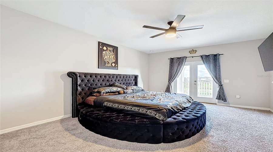 KISSIMMEE, Florida 34746, 5 Bedrooms Bedrooms, ,4 BathroomsBathrooms,Residential,For Sale,CARRICK BEND,0,MFRTB8455695