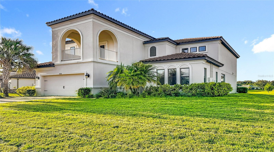 KISSIMMEE, Florida 34746, 5 Bedrooms Bedrooms, ,4 BathroomsBathrooms,Residential,For Sale,CARRICK BEND,0,MFRTB8455695