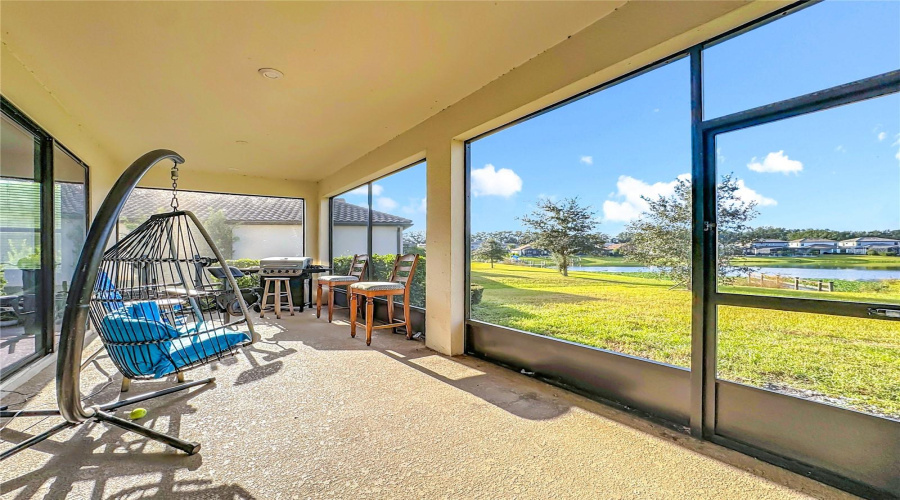 KISSIMMEE, Florida 34746, 5 Bedrooms Bedrooms, ,4 BathroomsBathrooms,Residential,For Sale,CARRICK BEND,0,MFRTB8455695