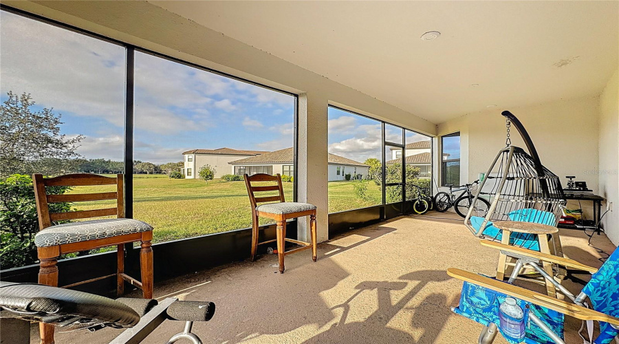 KISSIMMEE, Florida 34746, 5 Bedrooms Bedrooms, ,4 BathroomsBathrooms,Residential,For Sale,CARRICK BEND,0,MFRTB8455695