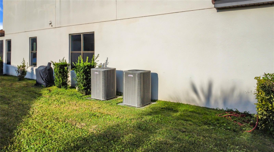 KISSIMMEE, Florida 34746, 5 Bedrooms Bedrooms, ,4 BathroomsBathrooms,Residential,For Sale,CARRICK BEND,0,MFRTB8455695