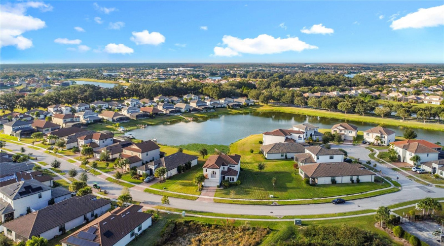 KISSIMMEE, Florida 34746, 5 Bedrooms Bedrooms, ,4 BathroomsBathrooms,Residential,For Sale,CARRICK BEND,0,MFRTB8455695