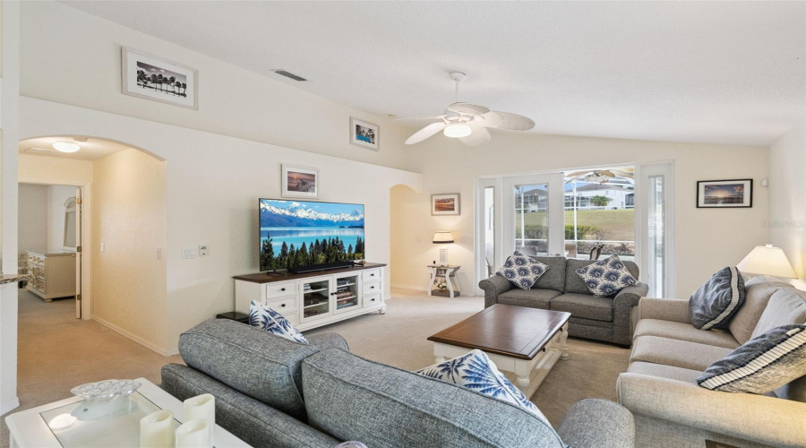 DAVENPORT, Florida 33897, 4 Bedrooms Bedrooms, ,2 BathroomsBathrooms,Residential,For Sale,BIRKDALE,0,MFRS5140605