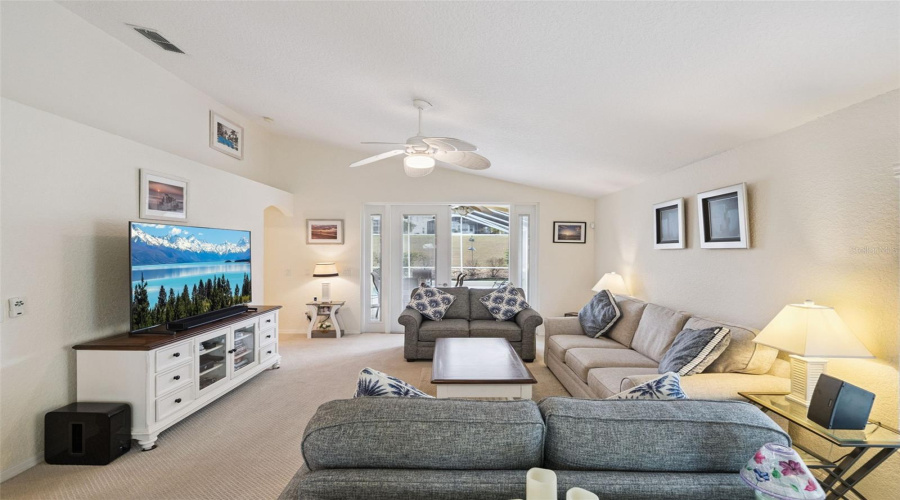 DAVENPORT, Florida 33897, 4 Bedrooms Bedrooms, ,2 BathroomsBathrooms,Residential,For Sale,BIRKDALE,0,MFRS5140605