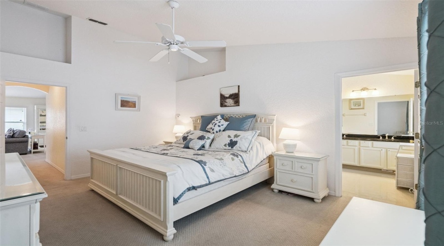 DAVENPORT, Florida 33897, 4 Bedrooms Bedrooms, ,2 BathroomsBathrooms,Residential,For Sale,BIRKDALE,0,MFRS5140605