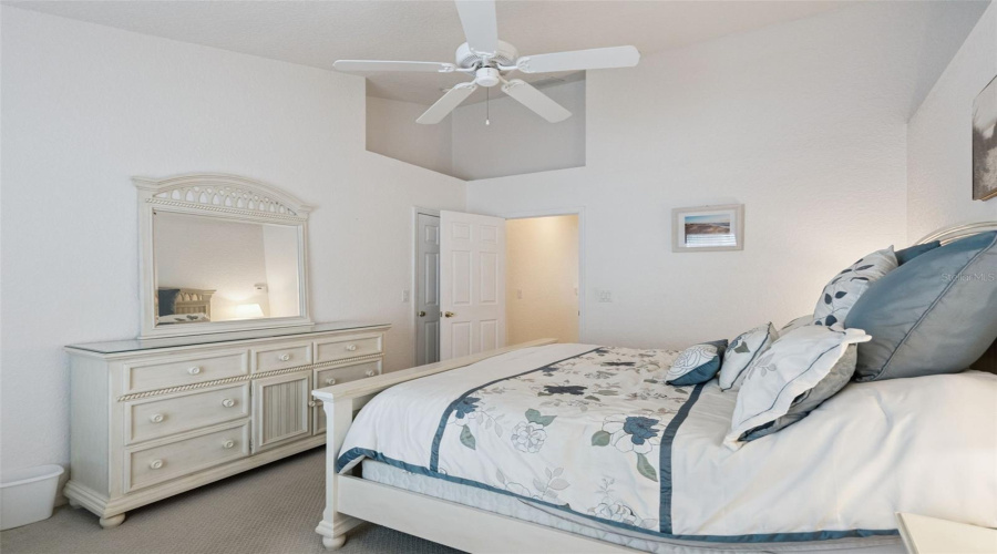 DAVENPORT, Florida 33897, 4 Bedrooms Bedrooms, ,2 BathroomsBathrooms,Residential,For Sale,BIRKDALE,0,MFRS5140605