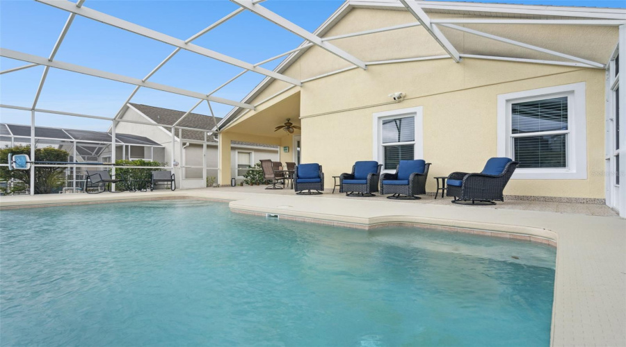 DAVENPORT, Florida 33897, 4 Bedrooms Bedrooms, ,2 BathroomsBathrooms,Residential,For Sale,BIRKDALE,0,MFRS5140605