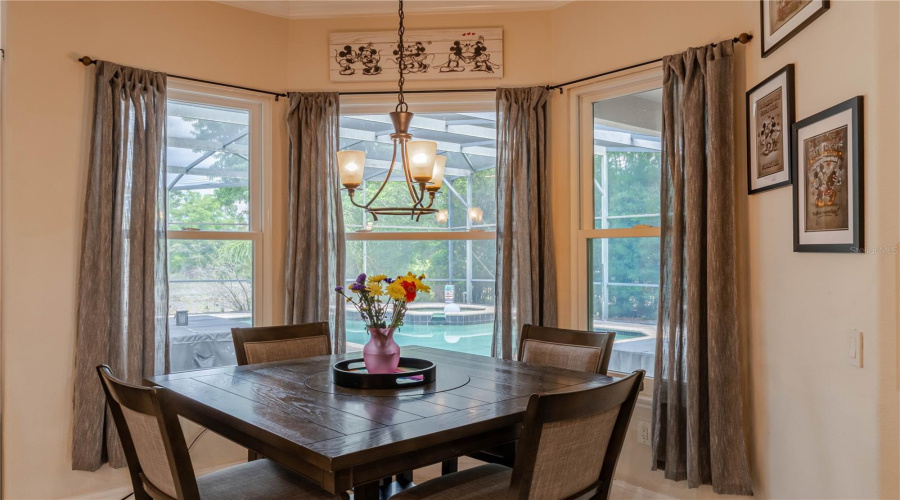 Breakfast nook overlooks pool