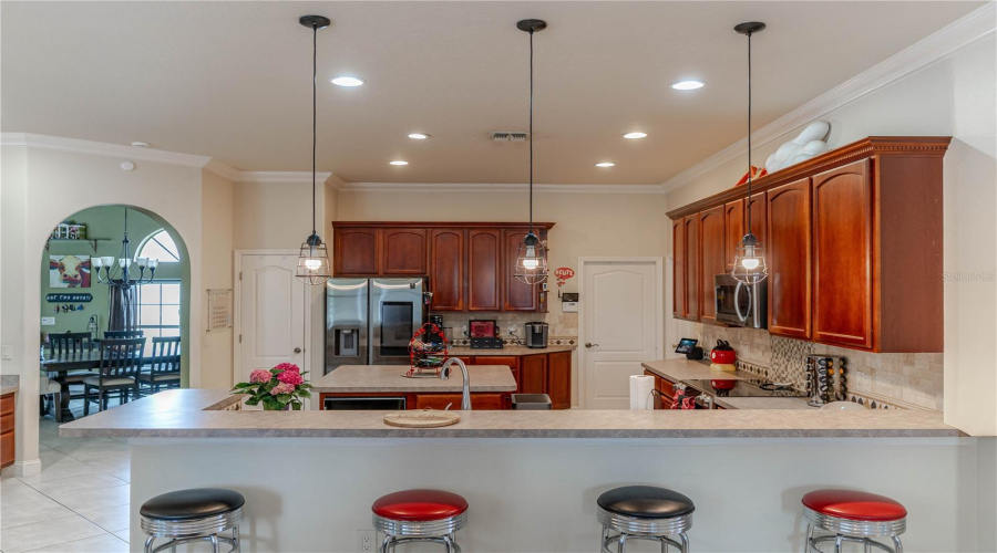 Plenty of seating at the breakfast bar