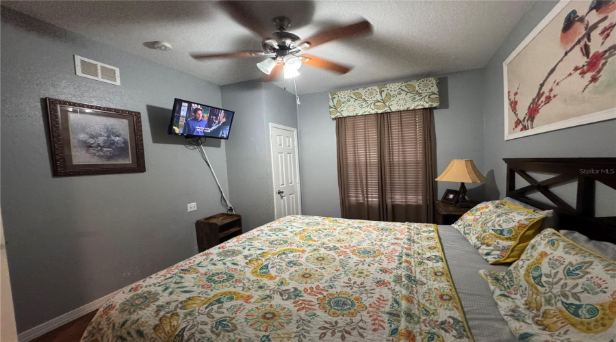 KISSIMMEE, Florida 34747, 3 Bedrooms Bedrooms, ,2 BathroomsBathrooms,Residential,For Sale,COMROW,0,MFRS5146681