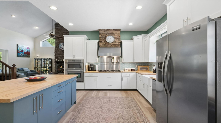 KISSIMMEE, Florida 34747, 4 Bedrooms Bedrooms, ,3 BathroomsBathrooms,Residential,For Sale,NATURES HAMMOCK,0,MFRS5145910