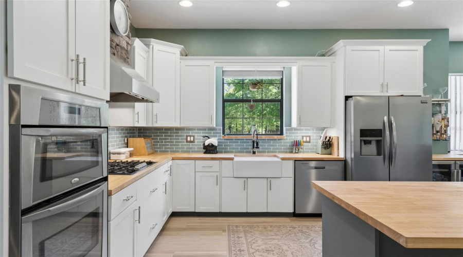 KISSIMMEE, Florida 34747, 4 Bedrooms Bedrooms, ,3 BathroomsBathrooms,Residential,For Sale,NATURES HAMMOCK,0,MFRS5145910