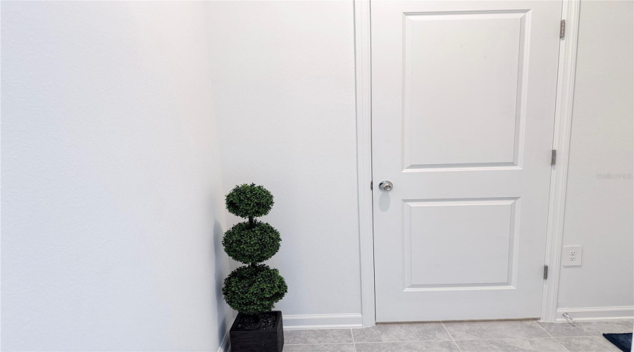 DAVENPORT, Florida 33896, 3 Bedrooms Bedrooms, ,2 BathroomsBathrooms,Residential,For Sale,BOGEY,0,MFRS5146574