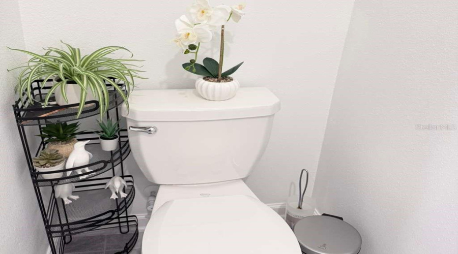 DAVENPORT, Florida 33896, 3 Bedrooms Bedrooms, ,2 BathroomsBathrooms,Residential,For Sale,BOGEY,0,MFRS5146574