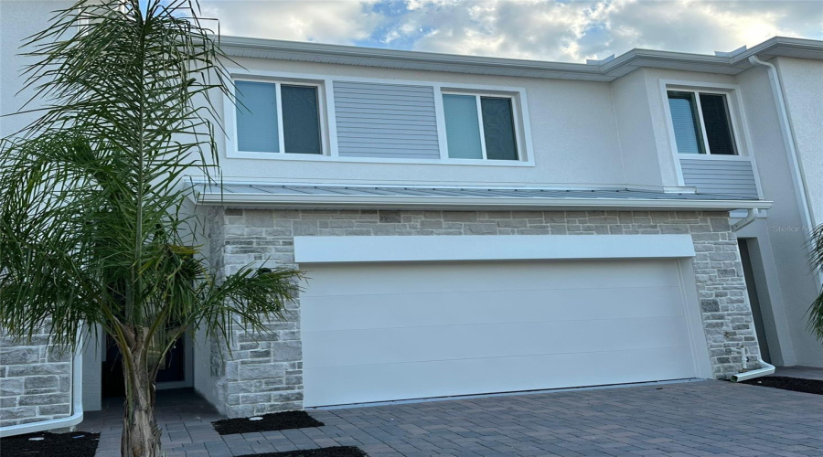 DAVENPORT, Florida 33896, 3 Bedrooms Bedrooms, ,2 BathroomsBathrooms,Residential,For Sale,BOGEY,0,MFRS5146574