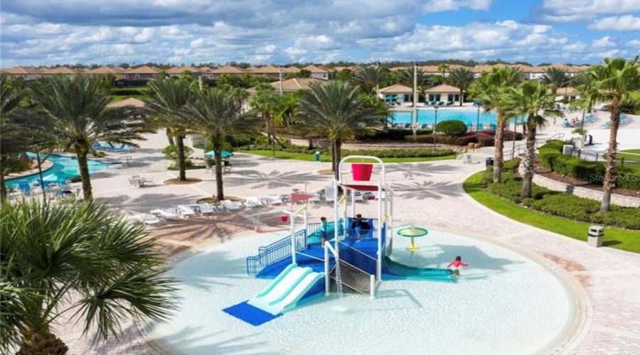 DAVENPORT, Florida 33896, 3 Bedrooms Bedrooms, ,2 BathroomsBathrooms,Residential,For Sale,BOGEY,0,MFRS5146574