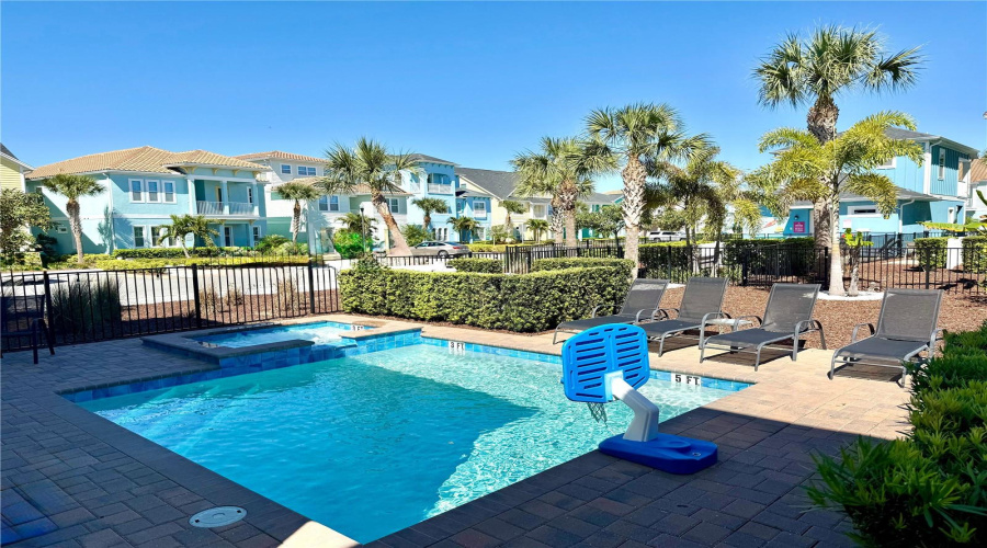 KISSIMMEE, Florida 34747, 4 Bedrooms Bedrooms, ,4 BathroomsBathrooms,Residential,For Sale,KNEE DEEP,0,MFRO6393521