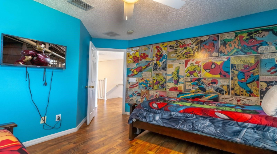 KISSIMMEE, Florida 34747, 7 Bedrooms Bedrooms, ,4 BathroomsBathrooms,Residential,For Sale,SUNRISE KEY,0,MFRO6388410