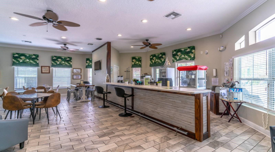 KISSIMMEE, Florida 34747, 7 Bedrooms Bedrooms, ,4 BathroomsBathrooms,Residential,For Sale,SUNRISE KEY,0,MFRO6388410