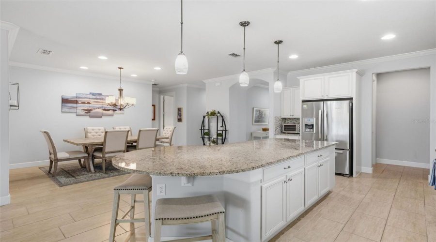 DAVENPORT, Florida 33837, 2 Bedrooms Bedrooms, ,2 BathroomsBathrooms,Residential,For Sale,CASTELLON,0,MFRS5146479