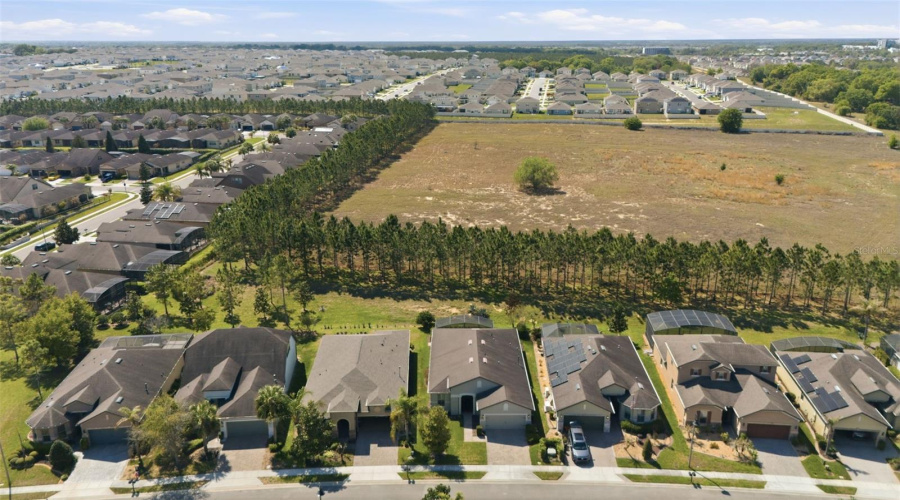 DAVENPORT, Florida 33837, 2 Bedrooms Bedrooms, ,2 BathroomsBathrooms,Residential,For Sale,CASTELLON,0,MFRS5146479