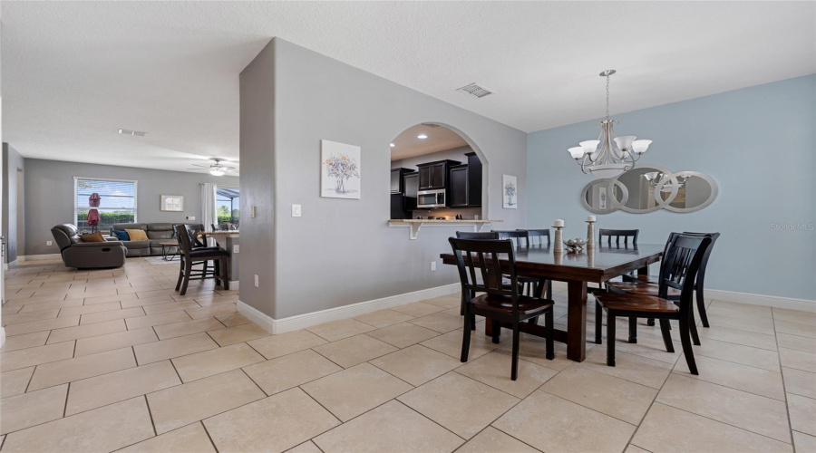 DAVENPORT, Florida 33837, 6 Bedrooms Bedrooms, ,5 BathroomsBathrooms,Residential,For Sale,OAKTREE,0,MFRO6393813