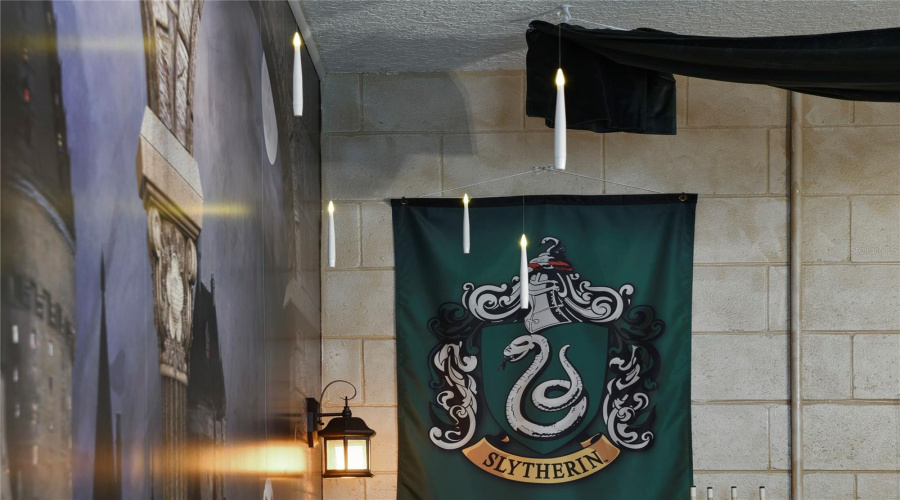 DAVENPORT, Florida 33837, 6 Bedrooms Bedrooms, ,5 BathroomsBathrooms,Residential,For Sale,OAKTREE,0,MFRO6393813