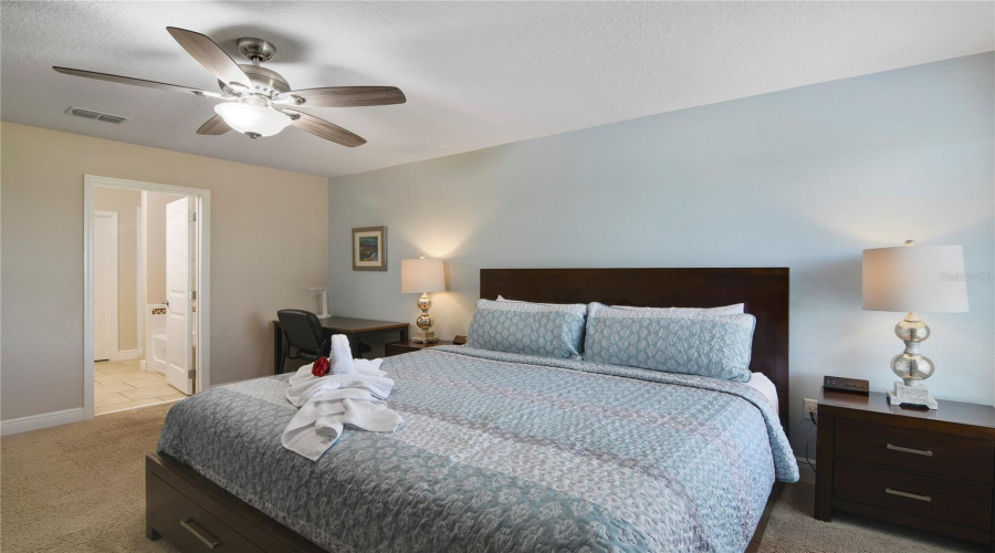 DAVENPORT, Florida 33837, 6 Bedrooms Bedrooms, ,5 BathroomsBathrooms,Residential,For Sale,OAKTREE,0,MFRO6393813