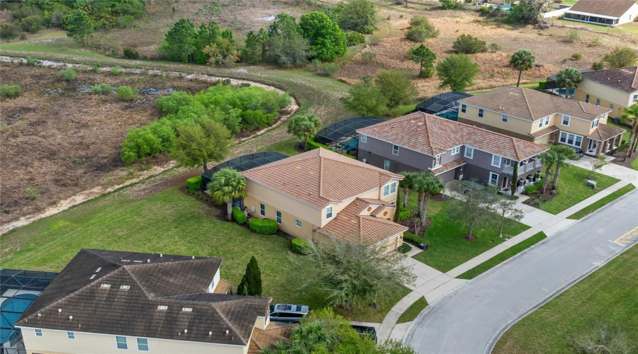 DAVENPORT, Florida 33837, 6 Bedrooms Bedrooms, ,5 BathroomsBathrooms,Residential,For Sale,OAKTREE,0,MFRO6393813