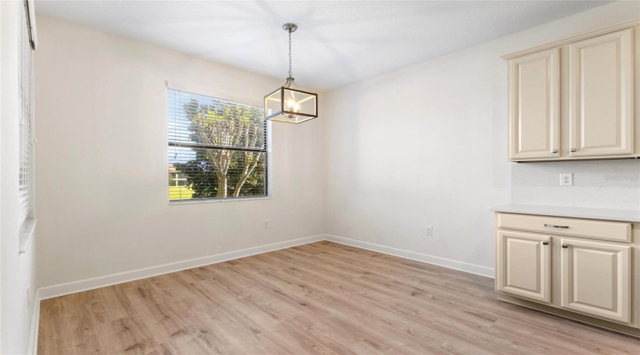 DAVENPORT, Florida 33896, 6 Bedrooms Bedrooms, ,4 BathroomsBathrooms,Residential,For Sale,PALMETTO DUNES,0,MFRS5146694