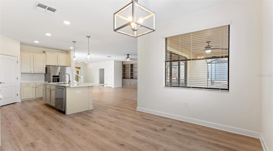 DAVENPORT, Florida 33896, 6 Bedrooms Bedrooms, ,4 BathroomsBathrooms,Residential,For Sale,PALMETTO DUNES,0,MFRS5146694