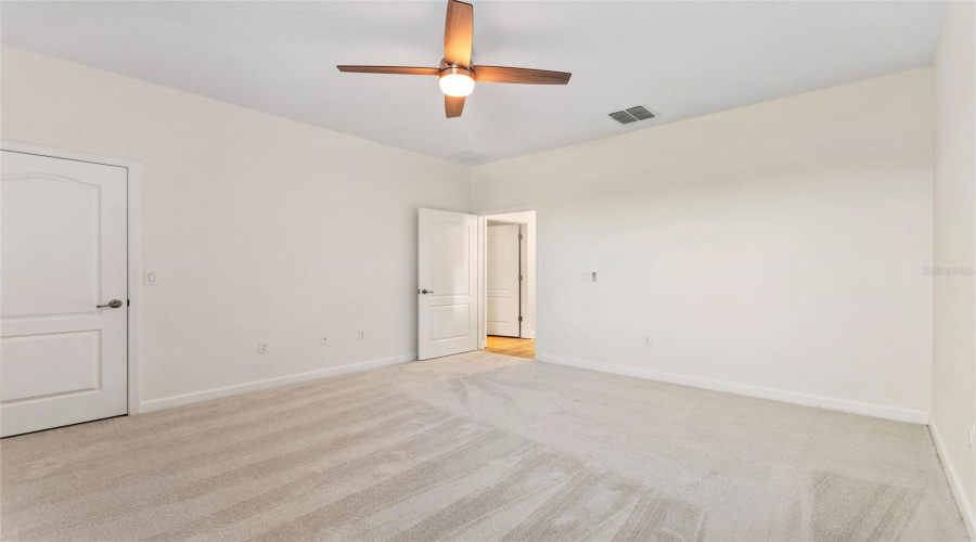 DAVENPORT, Florida 33896, 6 Bedrooms Bedrooms, ,4 BathroomsBathrooms,Residential,For Sale,PALMETTO DUNES,0,MFRS5146694