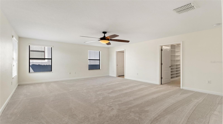 DAVENPORT, Florida 33896, 6 Bedrooms Bedrooms, ,4 BathroomsBathrooms,Residential,For Sale,PALMETTO DUNES,0,MFRS5146694