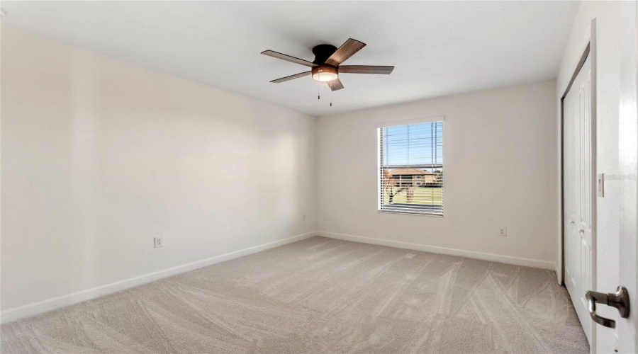 DAVENPORT, Florida 33896, 6 Bedrooms Bedrooms, ,4 BathroomsBathrooms,Residential,For Sale,PALMETTO DUNES,0,MFRS5146694