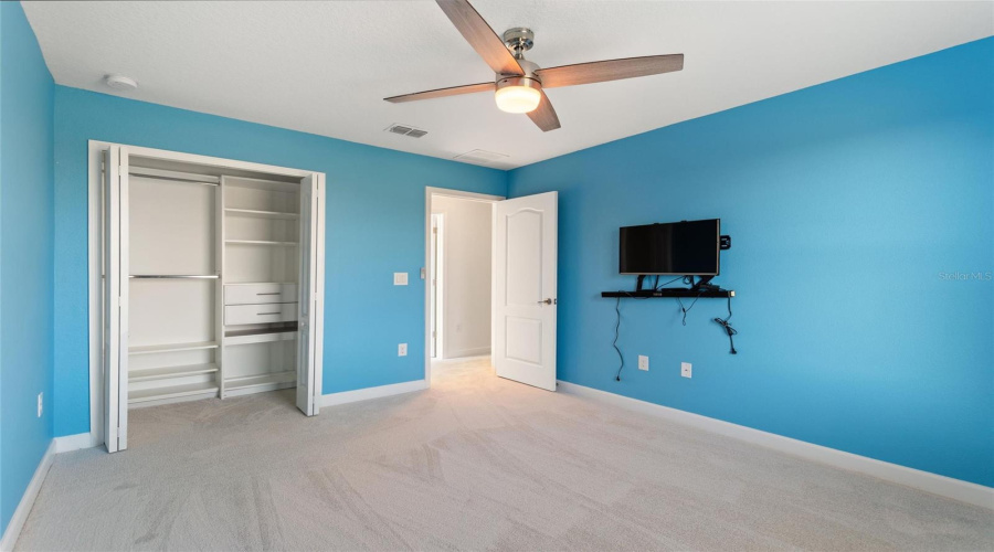 DAVENPORT, Florida 33896, 6 Bedrooms Bedrooms, ,4 BathroomsBathrooms,Residential,For Sale,PALMETTO DUNES,0,MFRS5146694