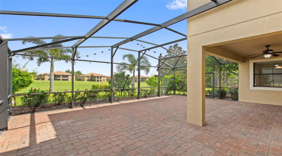 DAVENPORT, Florida 33896, 6 Bedrooms Bedrooms, ,4 BathroomsBathrooms,Residential,For Sale,PALMETTO DUNES,0,MFRS5146694