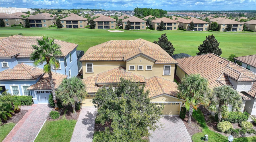 DAVENPORT, Florida 33896, 6 Bedrooms Bedrooms, ,4 BathroomsBathrooms,Residential,For Sale,PALMETTO DUNES,0,MFRS5146694