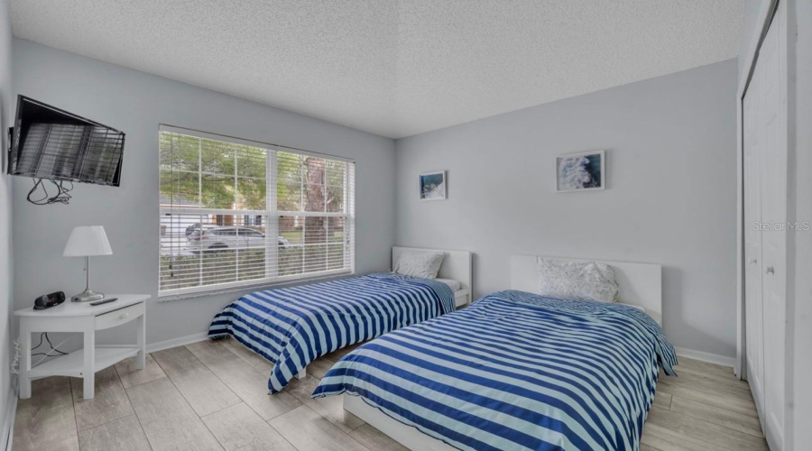 KISSIMMEE, Florida 34746, 5 Bedrooms Bedrooms, ,3 BathroomsBathrooms,Residential,For Sale,MADIERA BEACH,0,MFRO6394444