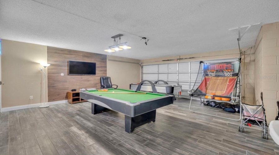 KISSIMMEE, Florida 34746, 5 Bedrooms Bedrooms, ,3 BathroomsBathrooms,Residential,For Sale,MADIERA BEACH,0,MFRO6394444