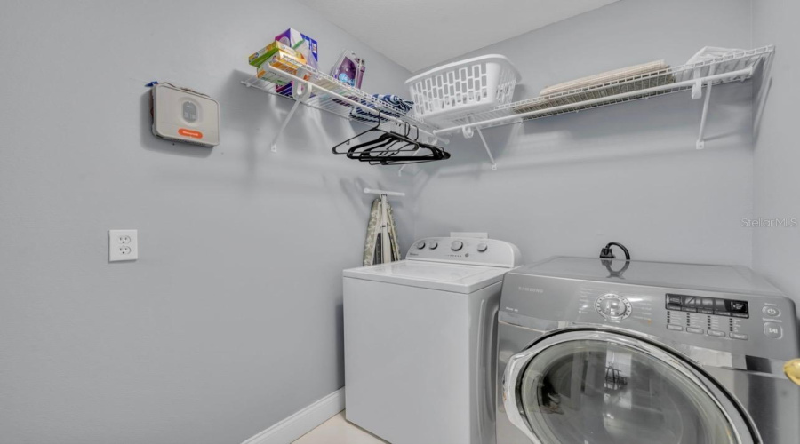 KISSIMMEE, Florida 34746, 5 Bedrooms Bedrooms, ,3 BathroomsBathrooms,Residential,For Sale,MADIERA BEACH,0,MFRO6394444