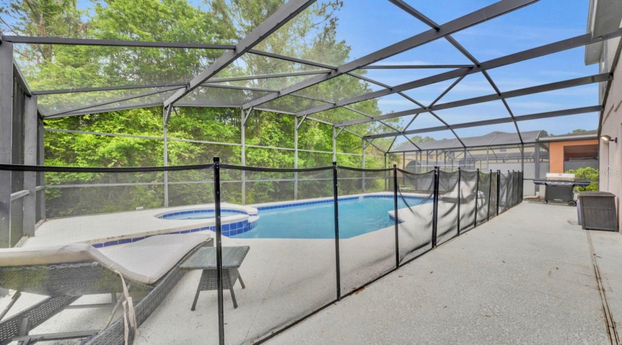 KISSIMMEE, Florida 34746, 5 Bedrooms Bedrooms, ,3 BathroomsBathrooms,Residential,For Sale,MADIERA BEACH,0,MFRO6394444