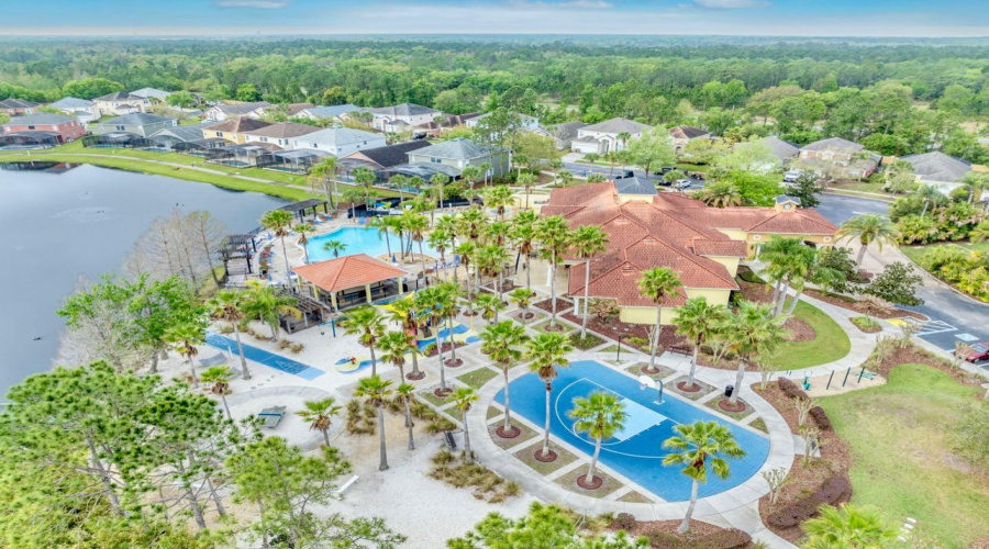 KISSIMMEE, Florida 34746, 5 Bedrooms Bedrooms, ,3 BathroomsBathrooms,Residential,For Sale,MADIERA BEACH,0,MFRO6394444