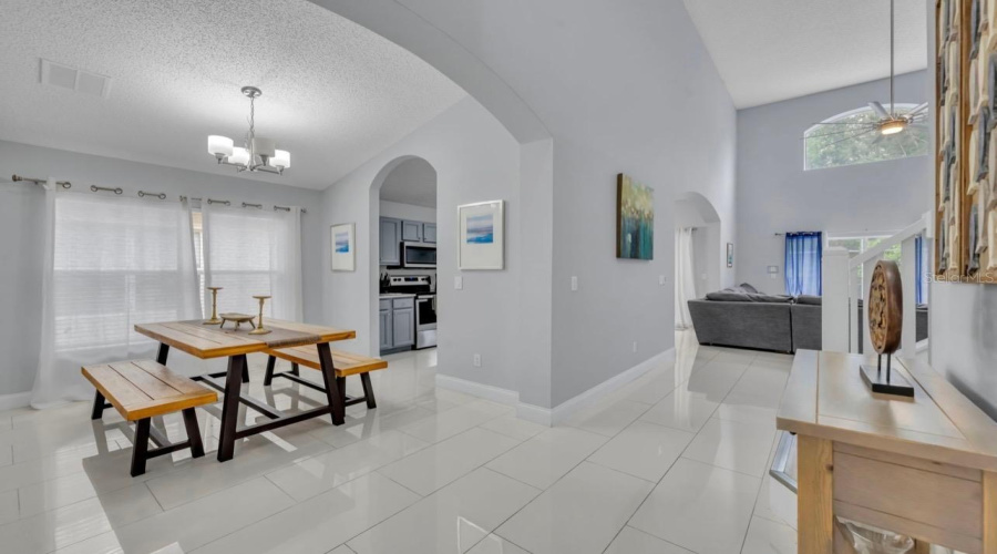 KISSIMMEE, Florida 34746, 5 Bedrooms Bedrooms, ,3 BathroomsBathrooms,Residential,For Sale,MADIERA BEACH,0,MFRO6394444