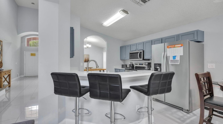 KISSIMMEE, Florida 34746, 5 Bedrooms Bedrooms, ,3 BathroomsBathrooms,Residential,For Sale,MADIERA BEACH,0,MFRO6394444