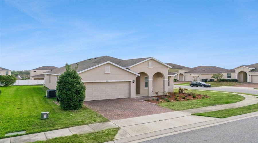 DAVENPORT, Florida 33837, 3 Bedrooms Bedrooms, ,2 BathroomsBathrooms,Residential,For Sale,PESCARA AVE,0,MFRG5110224