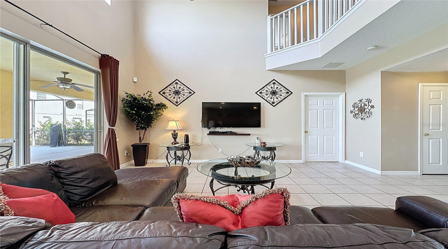 DAVENPORT, Florida 33837, 6 Bedrooms Bedrooms, ,5 BathroomsBathrooms,Residential,For Sale,ROSSO,0,MFRS5126388