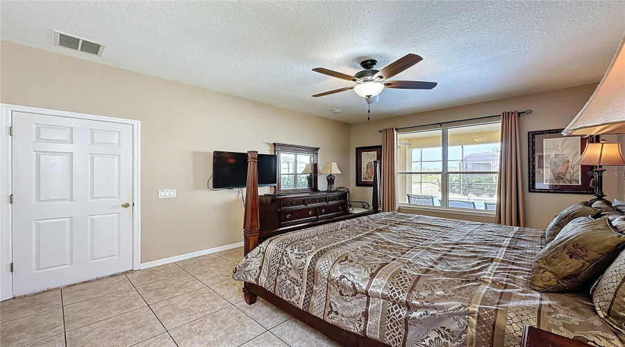 DAVENPORT, Florida 33837, 6 Bedrooms Bedrooms, ,5 BathroomsBathrooms,Residential,For Sale,ROSSO,0,MFRS5126388
